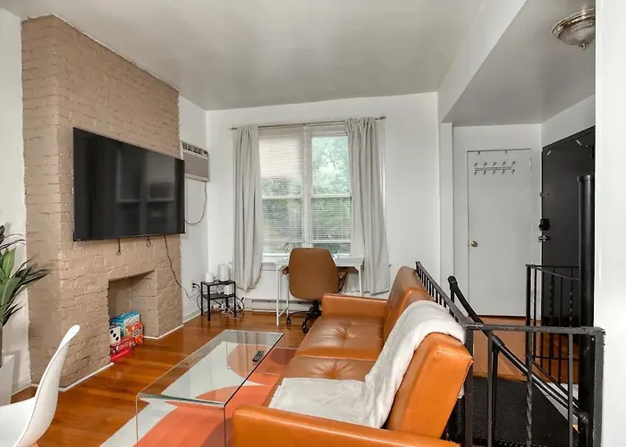 Apartment Spacious 10 Min Walk To Cmu